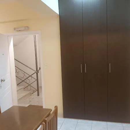 Tselios Apartment Messini